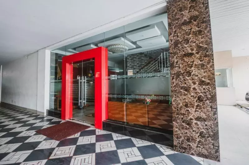 Fotos del hotel Reddoorz Plus Near Universitas Negeri Makassar:  5