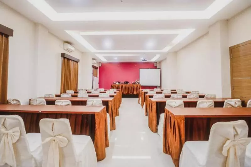 Fotos del hotel Reddoorz Plus Near Universitas Negeri Makassar:  4