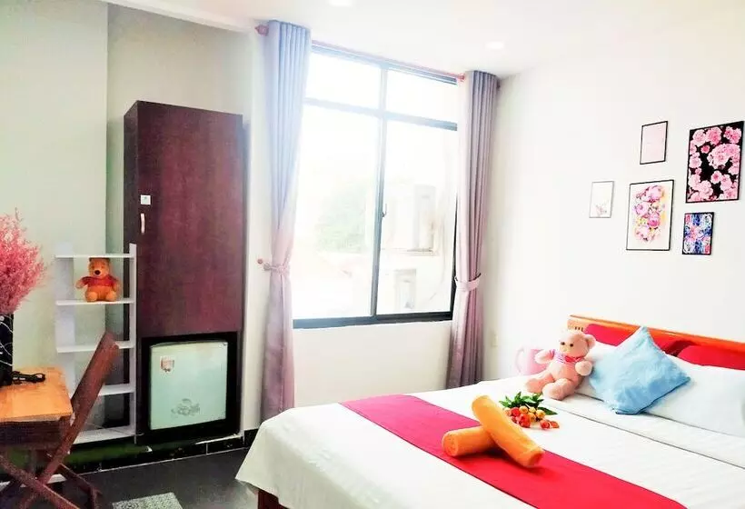 Fotos del hotel Reddoorz Plus Near Hoang Van Thu Park 2:  14