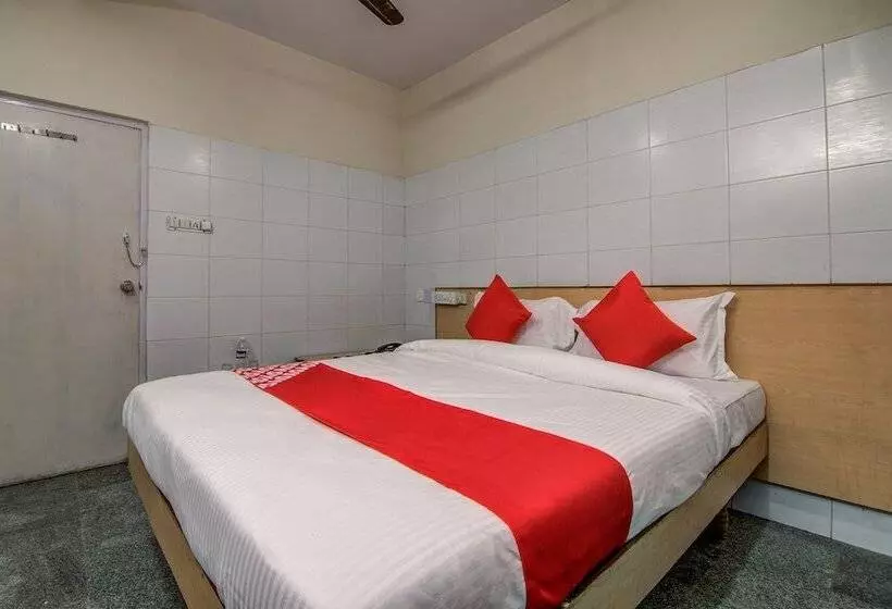 Fotos del hotel Oyo 14669 Mayur S Residency:  5