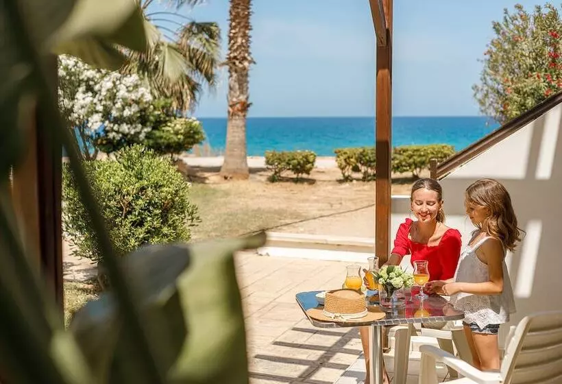 Fotos del hotel Louis Althea Beach:  13
