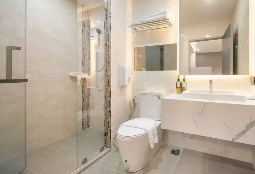 Fotos del hotel Samyan Serene:  4