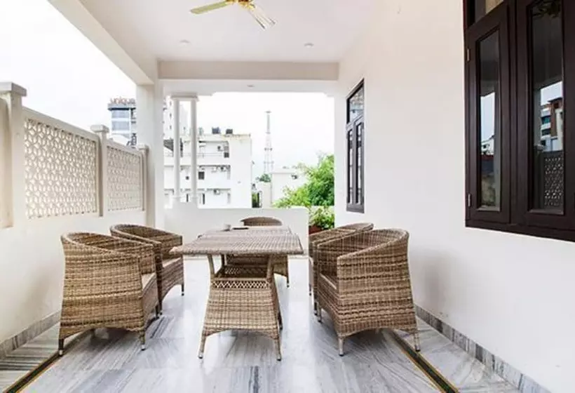 Fotos del hotel Fabhotel Villa Jaipur Vaishali:  9