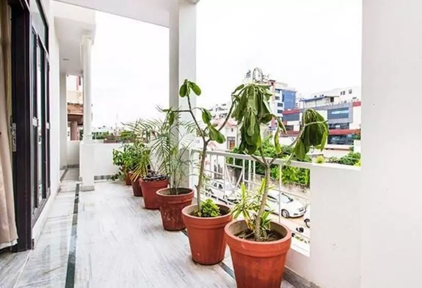 Fotos del hotel Fabhotel Villa Jaipur Vaishali:  24
