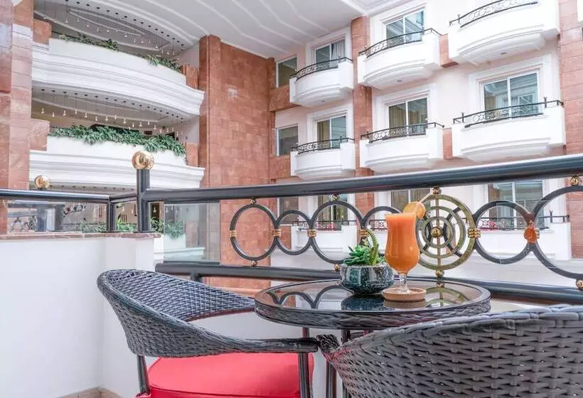 Fotos del hotel Leva  And Suites, Mazaya Centre:  7