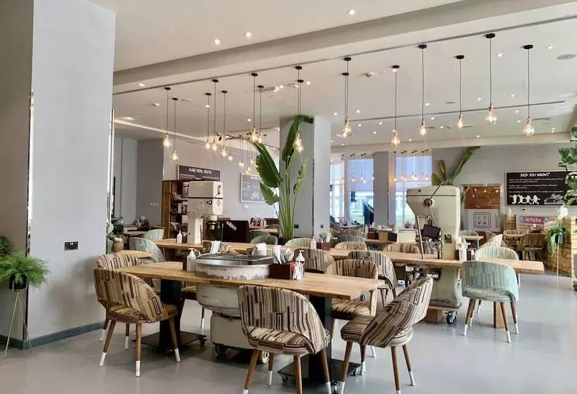 Fotos del hotel Leva  And Suites, Mazaya Centre:  47