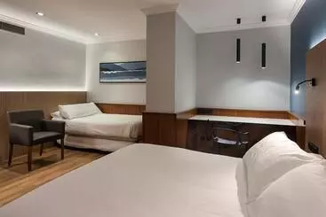 Ibis Styles Figueres Ronda - Figueres