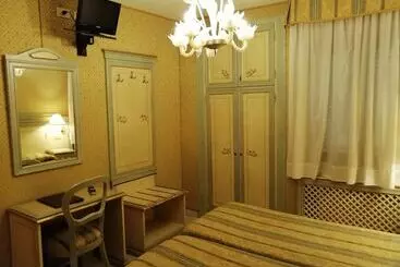 法利爾酒店 - 威尼斯