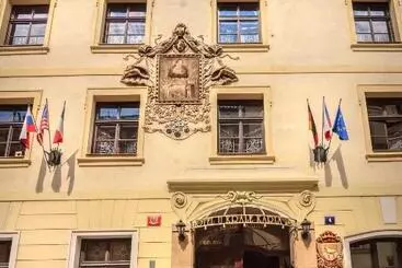 Отель У Крале Карла (Кинг Чарльз ) - Прага