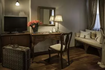 Sari Konak - Estambul