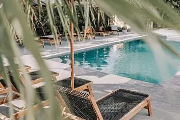 Olive Grove Suites Boutique - Moraitika
