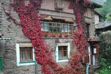Cozy Apartment In Robledillo De Gata 45 M² With Garden View - Robledillo de Gata