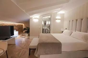 Myr Palacio Vallier - Valencia del Ventoso
