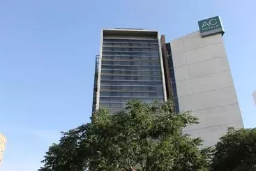 Ac Hotel Som By Marriott - Hospitalet de Llobregat