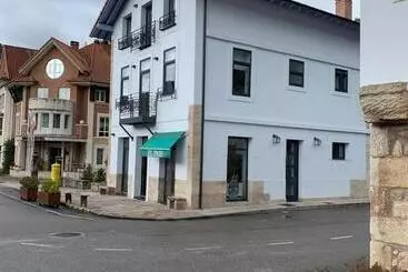 Apartamentos La Bicicleta - Puente Viesgo