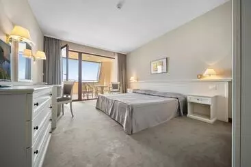 Hvd Riviera Beach - Golden Sands