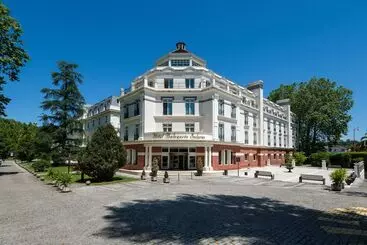 Castilla Termal Balneario de Solares - Solares
