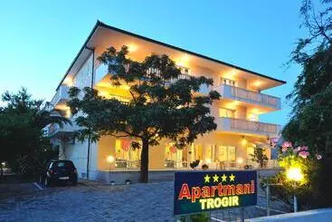 Apartmani Trogir - Trogir