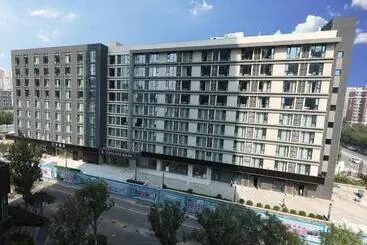 Lavande Hotel Beijing Fangshan Changyang Metro Station - Beijing