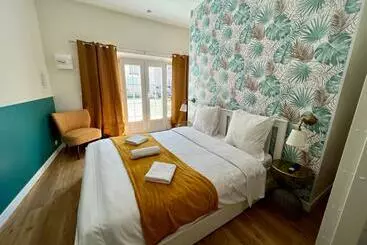Guest House Close To Disney! - Montévrain