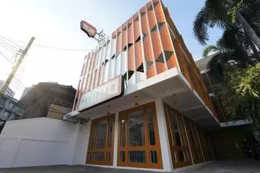 Roomquest Hotel Pratunam - Banguecoque