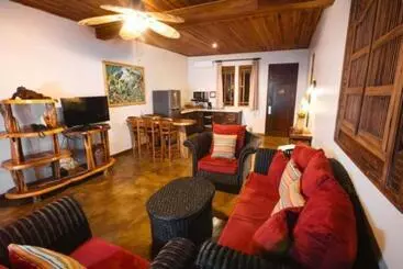 Lost Iguana Resort And Spa - La Fortuna