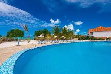 Azao Resort & Spa - Pongwe