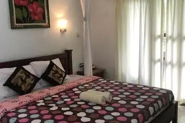 Sugi Gede Homestay - Singaraja
