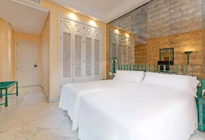 Fotos del hotel Merida Medea Affiliated By Meliá:  3