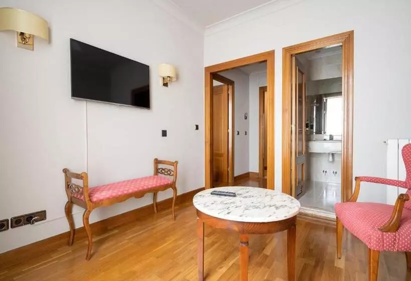 Fotos del hotel Hernán Cortés:  3