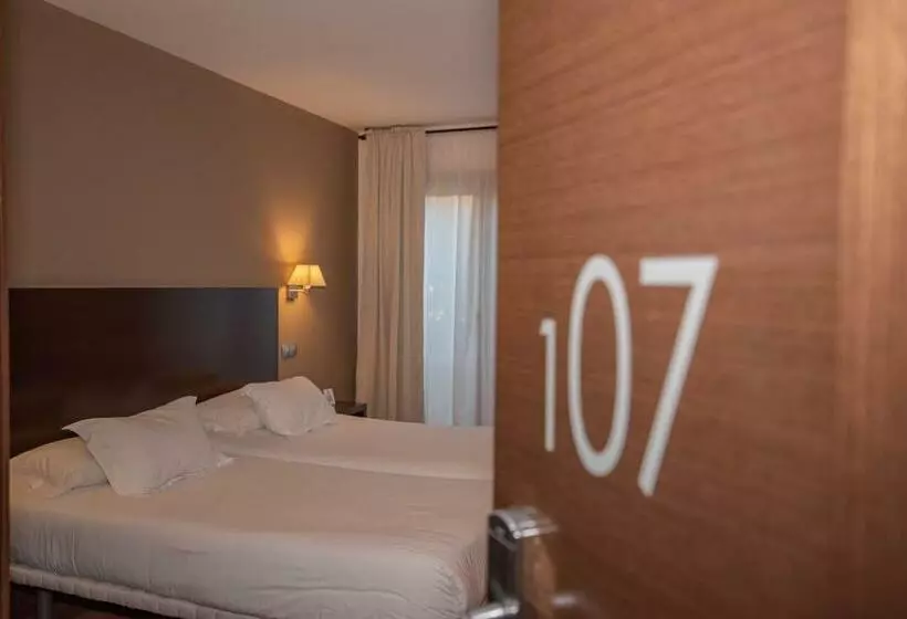 Fotos del hotel La Portilla:  1