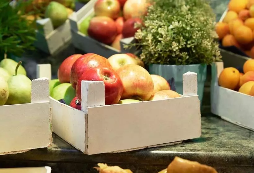 Fotos del hotel Checkin Garbí:  8