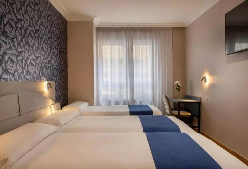 Fotos del hotel Sercotel Corona De Castilla:  22