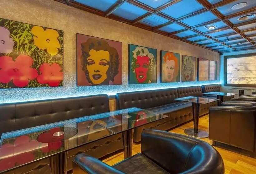 Fotos del hotel Derby:  15