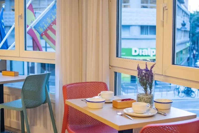 Fotos del hotel Mediterraneo Valencia:  7