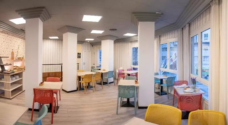 Fotos del hotel Mediterraneo Valencia:  6