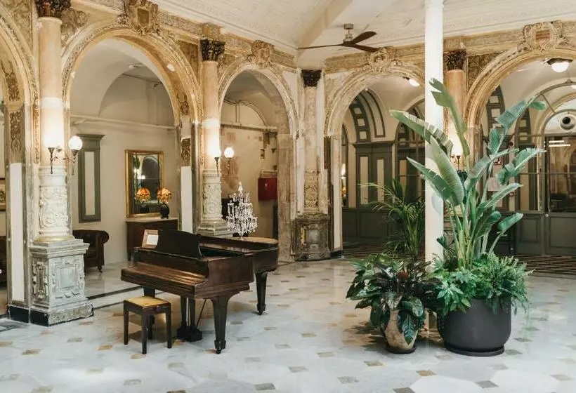 Fotos del hotel Oriente Atiram:  3