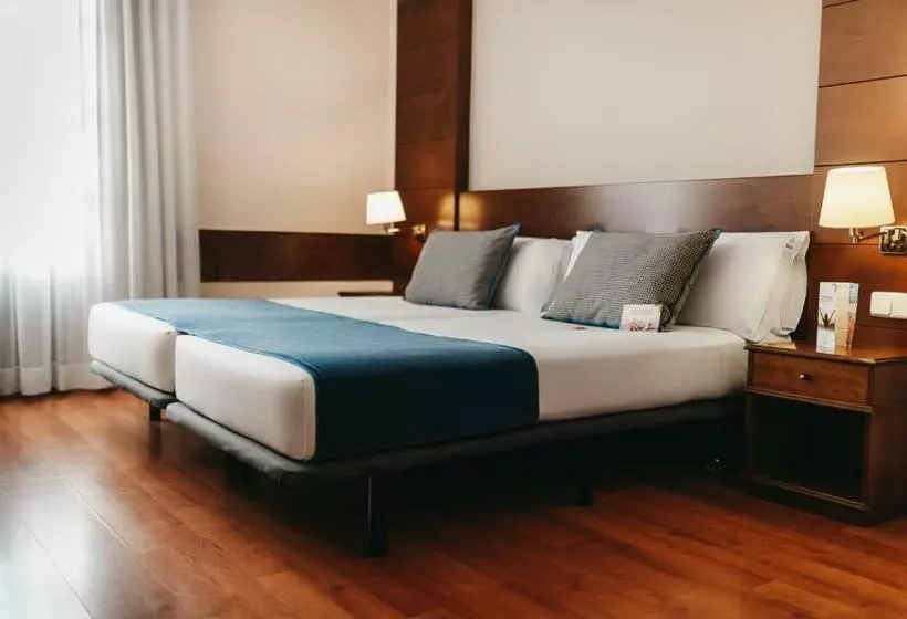 Fotos del hotel Oriente Atiram:  2