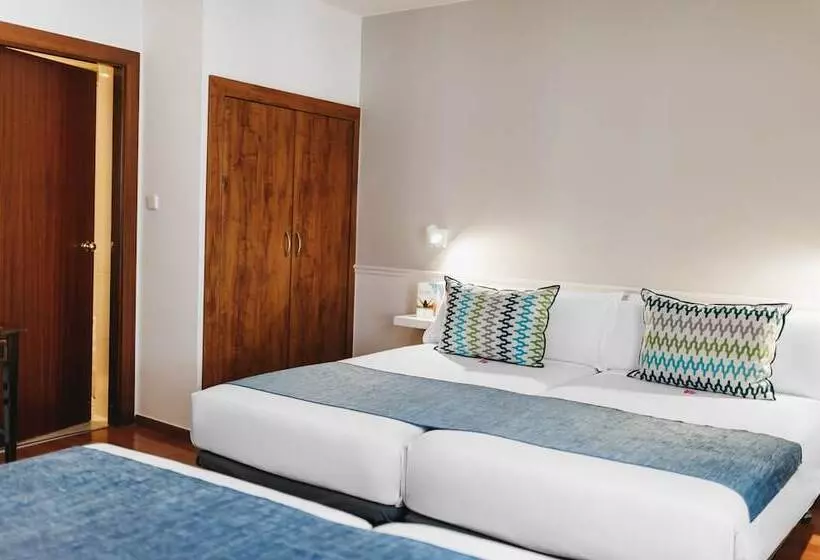 Fotos del hotel Oriente Atiram:  9