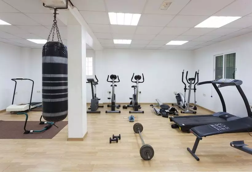 Fotos del hotel Riutort:  3