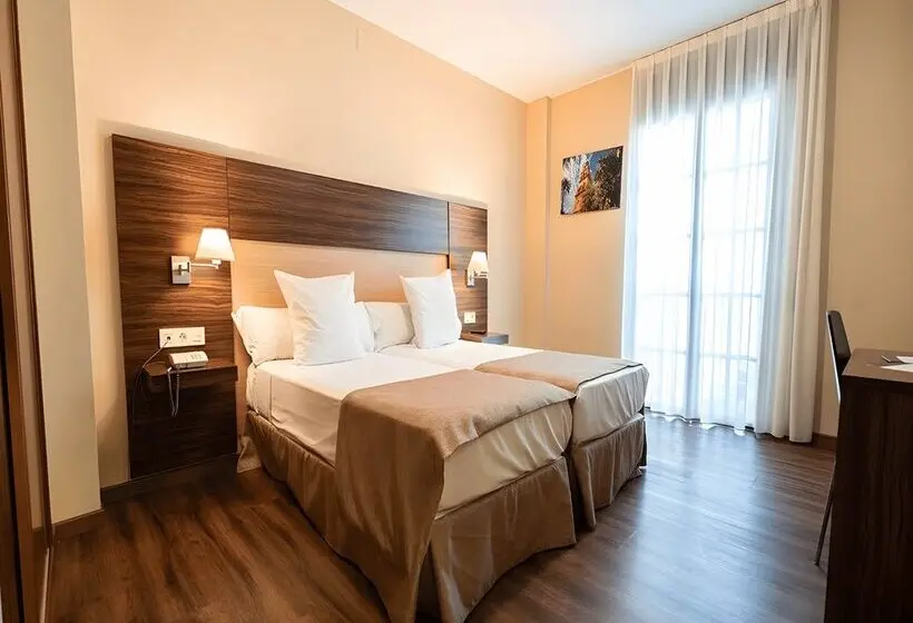 Fotos del hotel Abetos Del Maestre Escuela:  5