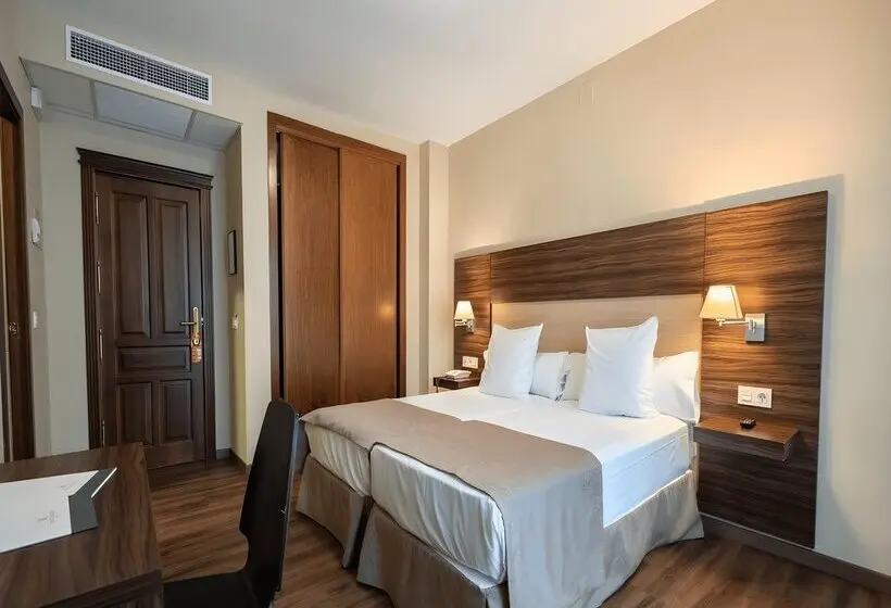 Fotos del hotel Abetos Del Maestre Escuela:  3