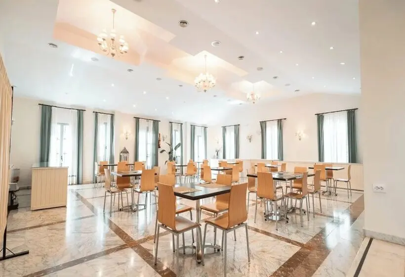 Fotos del hotel Abetos Del Maestre Escuela:  14