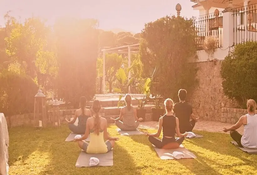 Fotos del hotel Abetos Del Maestre Escuela:  33