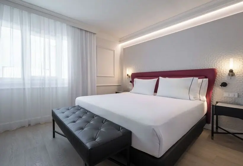 Fotos del hotel Ohtels San Antón Granada:  16