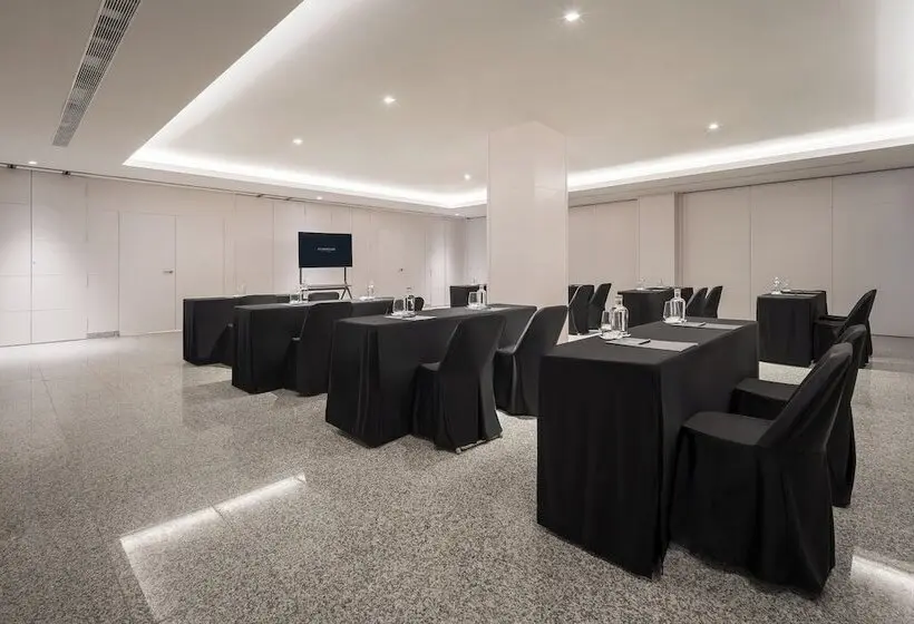 Fotos del hotel Ohtels San Antón Granada:  27