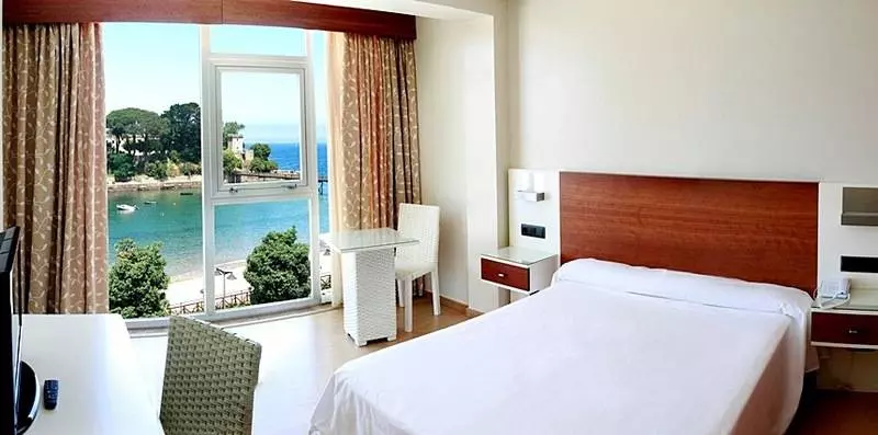 Fotos del hotel Portocobo:  2