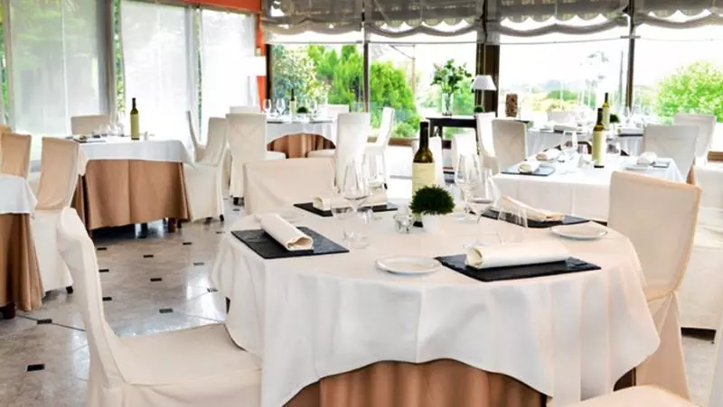 Fotos del hotel Santiago Apóstol:  5