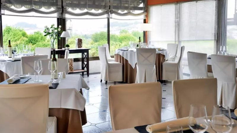 Fotos del hotel Santiago Apóstol:  11