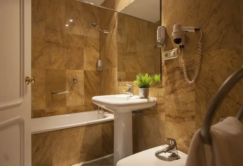 Fotos del hotel Trafalgar:  6